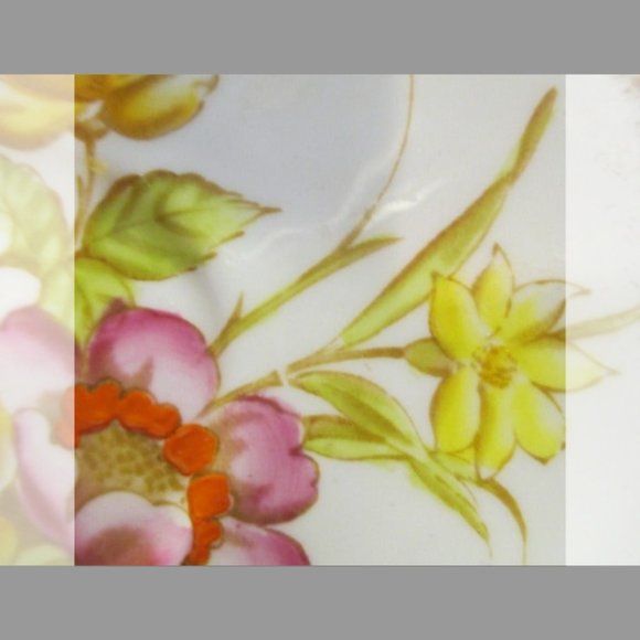 Vintage Roslyn Bone China, England Hand Painted "Sunningdale" Replacement Saucer - Picture 4 of 8